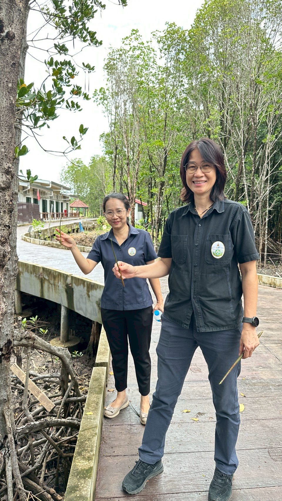 title - ส.ป.ก.ตราด ออกหน่วยให้บริการเกษตรกรและประชาชน โครงการคลินิกเกษตรเคลื่อนที่ฯ ในพื้นที่ตำบลคลองใหญ่ อำเภอแหลมงอบ จังหวัดตราด